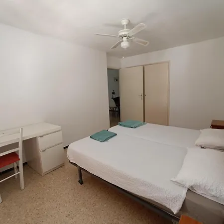 Parking Pool Apartament Alicante